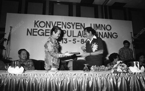 PG02_09072015_KONVOKESYEN_UMNO