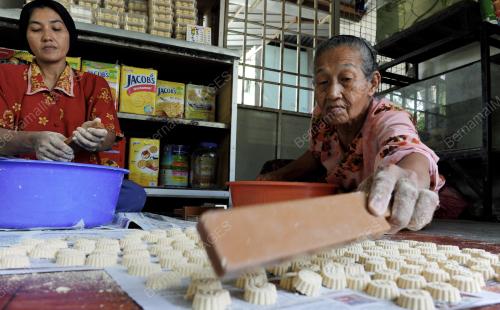 PG02_09082012_KUIH_TRADISI