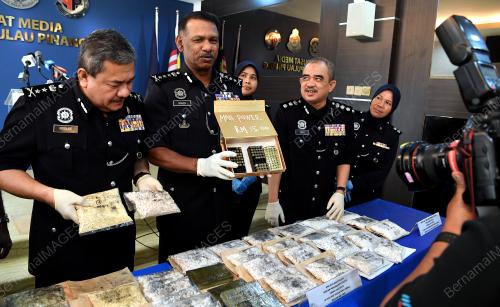 DATUK T NARENASAGARAN