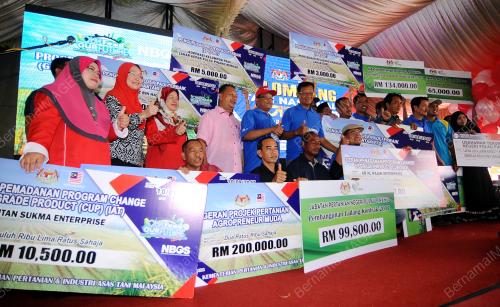 PG02_10092017_ANUGERAH