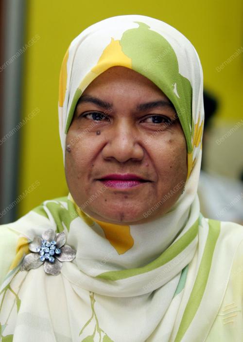 AMINAH ABDULLAH