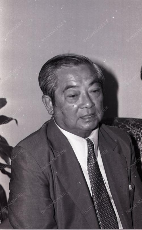LIM CHONG EU