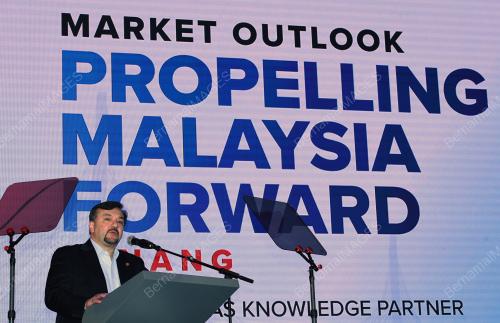 DATUK SERI AMIR HAMZAH AZIZAN
