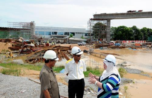 PG02_12062013_TIMBALAN_MENTERI