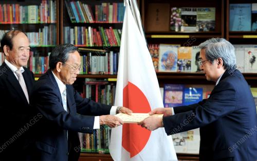 PG02_13122012_ANG_GI_MOH