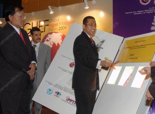 MOHD KHALED NORDIN