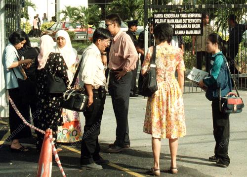 WARTAWAN-MAHKAMAH