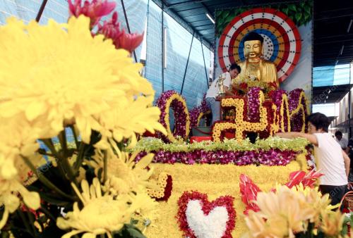 PERSIAPAN HARI WESAK