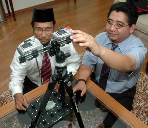 DR ZAINUL AHMAD RAJION