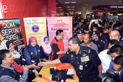 PG02_16112013_KHALID_PAMERAN
