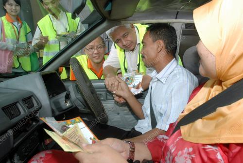 SUMBANGAN HARI RAYA