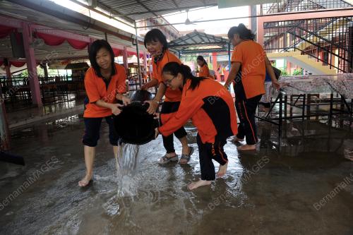 PG02_18092017_BERSIH_KANTIN