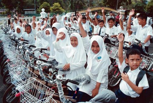 PG02_19022016_MURID_SEKOLAH