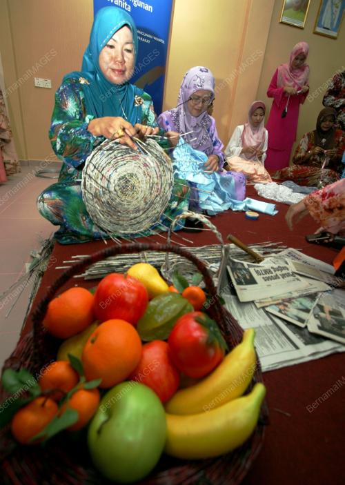 DEWAN NUR