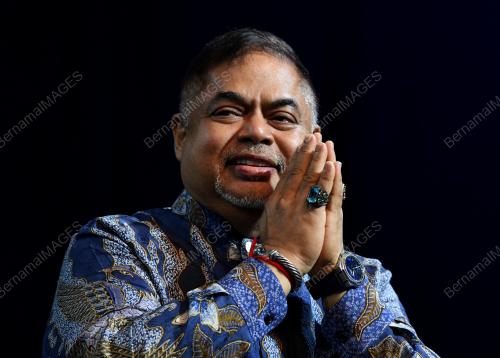 DATUK SERI VIJAY ESWARAN