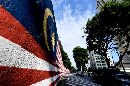 JALUR GEMILANG TERPANJANG