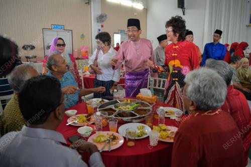 DATUK ZAHIDI ZAINUL ABIDIN
