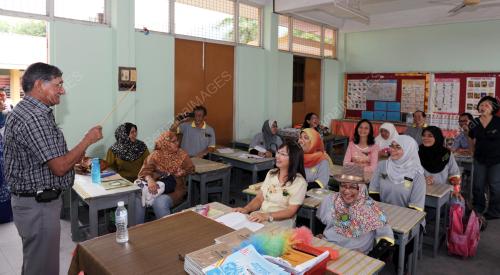 PG02_21062013_GURU_KELAS