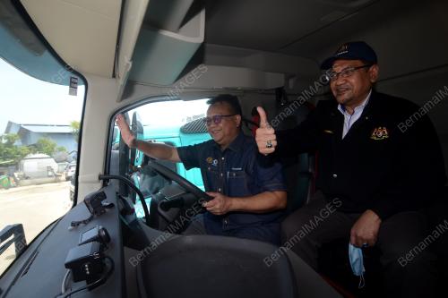 DATUK ALEXANDER NANTA LINGGI