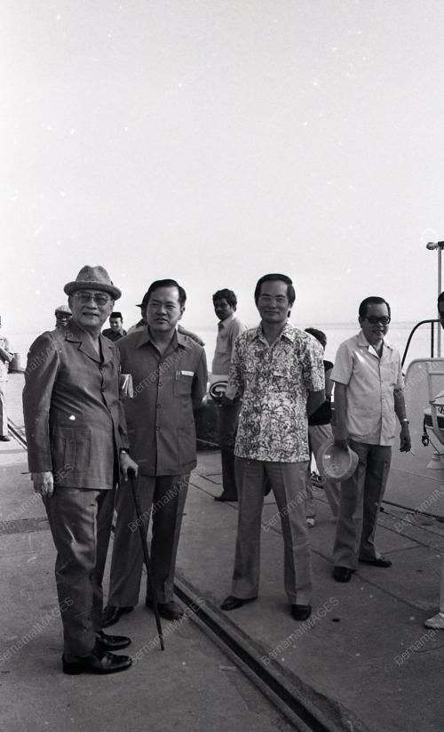 DR. AWANG HASSAN