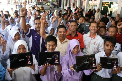 DATUK SERI DR HILMI YAHAYA