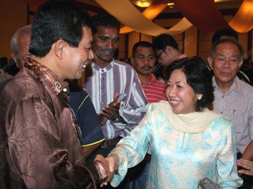 DR HILMI YAHAYA