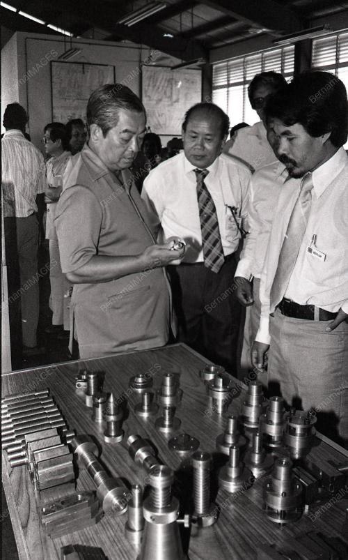PROJEK PEMBANGUNAN