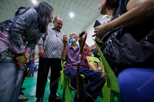 DATUK SERI SHAMSUL ISKANDAR MOHD AKIN