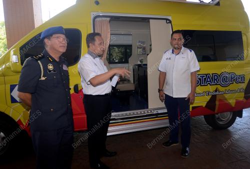 DATUK ABDUL HALIM HUSSAIN