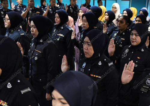 HARI POLIS