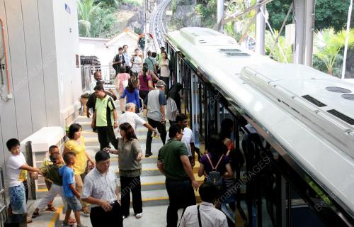 KERETAPI BUKIT BENDERA