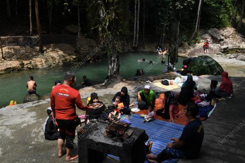 PG02_26032019_BERSANTAI_PANAS_BN201903264500