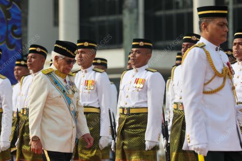 TUN AHMAD FUZI ABDUL RAZAK