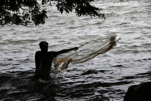 MONSUN TIMUR LAUT