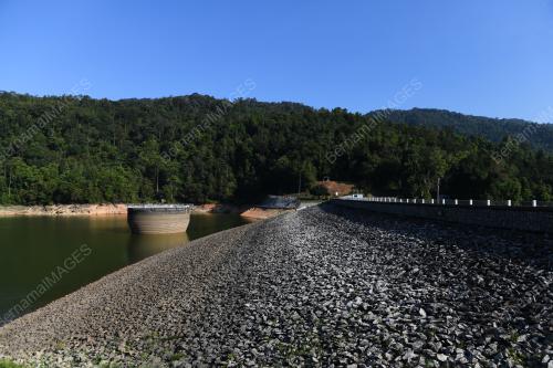 EMPANGAN AIR ITAM