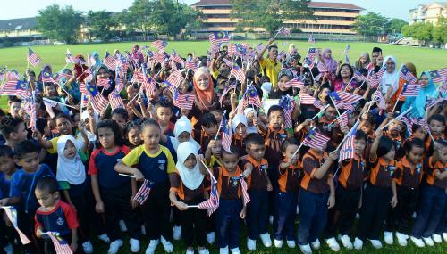 PG02_30082012_BENDERA_MERDEKA