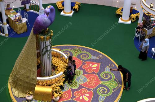 PG02_30102018_BERGAMBAR