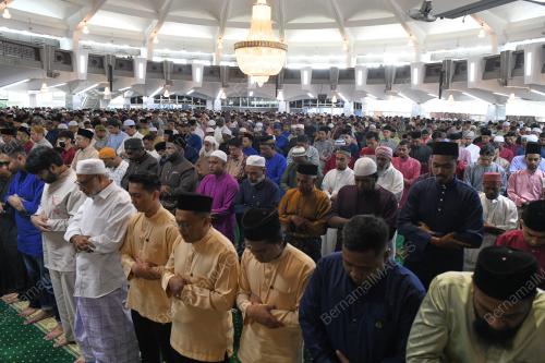 SOLAT SUNAT AIDILFITRI