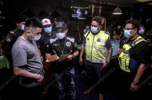 OPERASI AMBANG MERDEKA