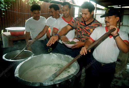 PG03-02_12_2000_BOMBA-MASAK_15012016