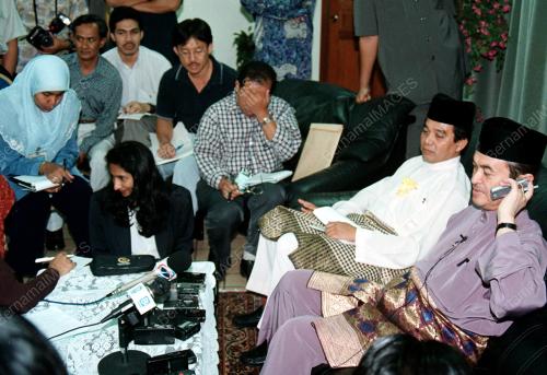 PG03-14_10_2000_TPM-MENTERI_14012016