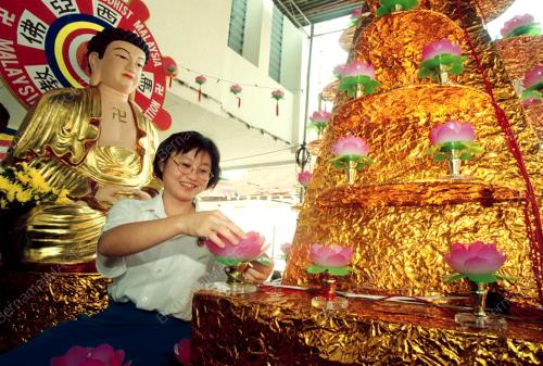 PG03-16_05_2000_PERARAKAN-WESAK_07012016