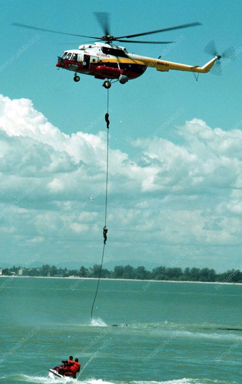 PG03-16_07_2001_BOMBA_28012016