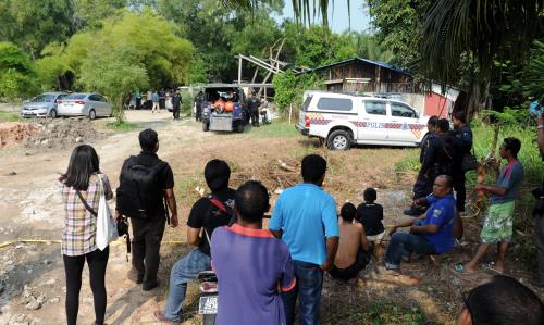 PG03_01102014_ORANG_RAMAI