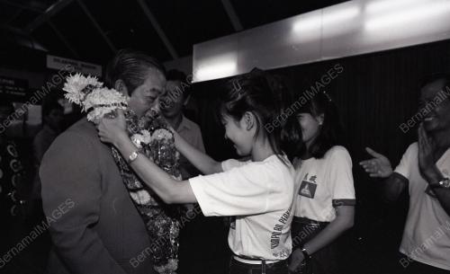 DR. LIM CHONG EU