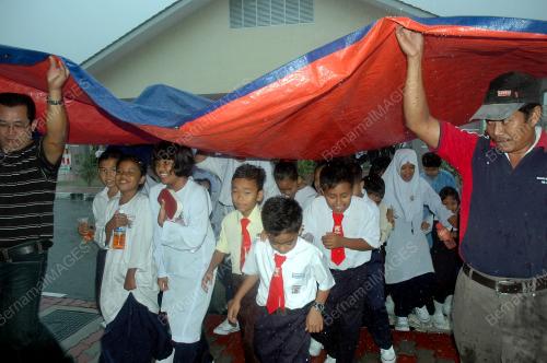 PG03_03012011_MURID_MURID