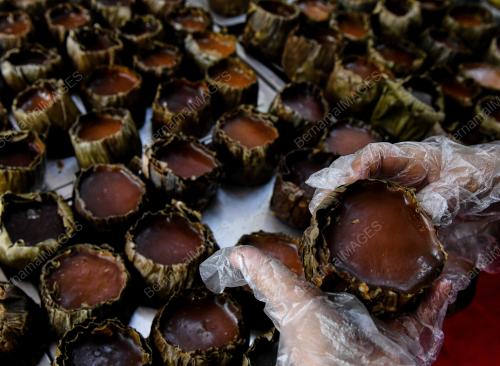 KUIH BAKUL