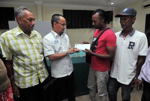 PG03_04042018_PENGARAH