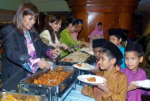 BERBUKA_PUASA