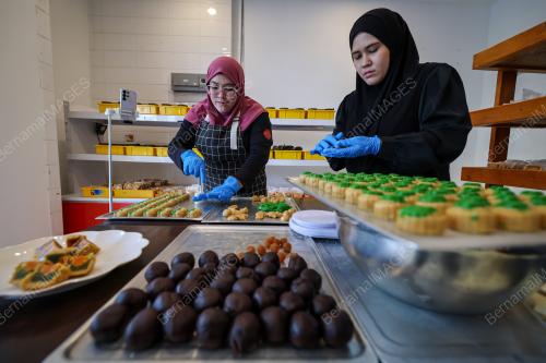 KUIH BULAN